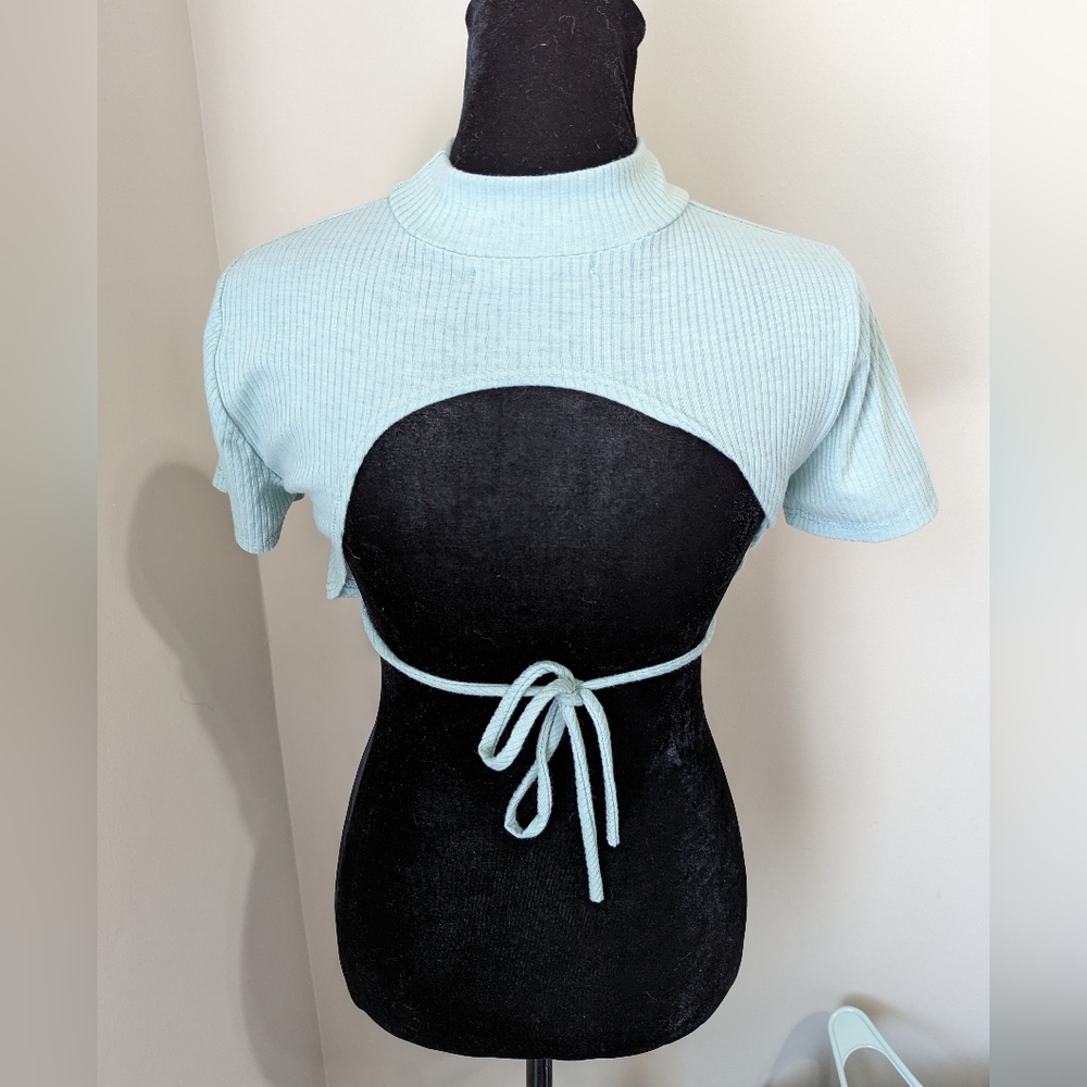 NWOT, F21, Light Blue, Semi Backless Top, XS - Picture 2 of 3